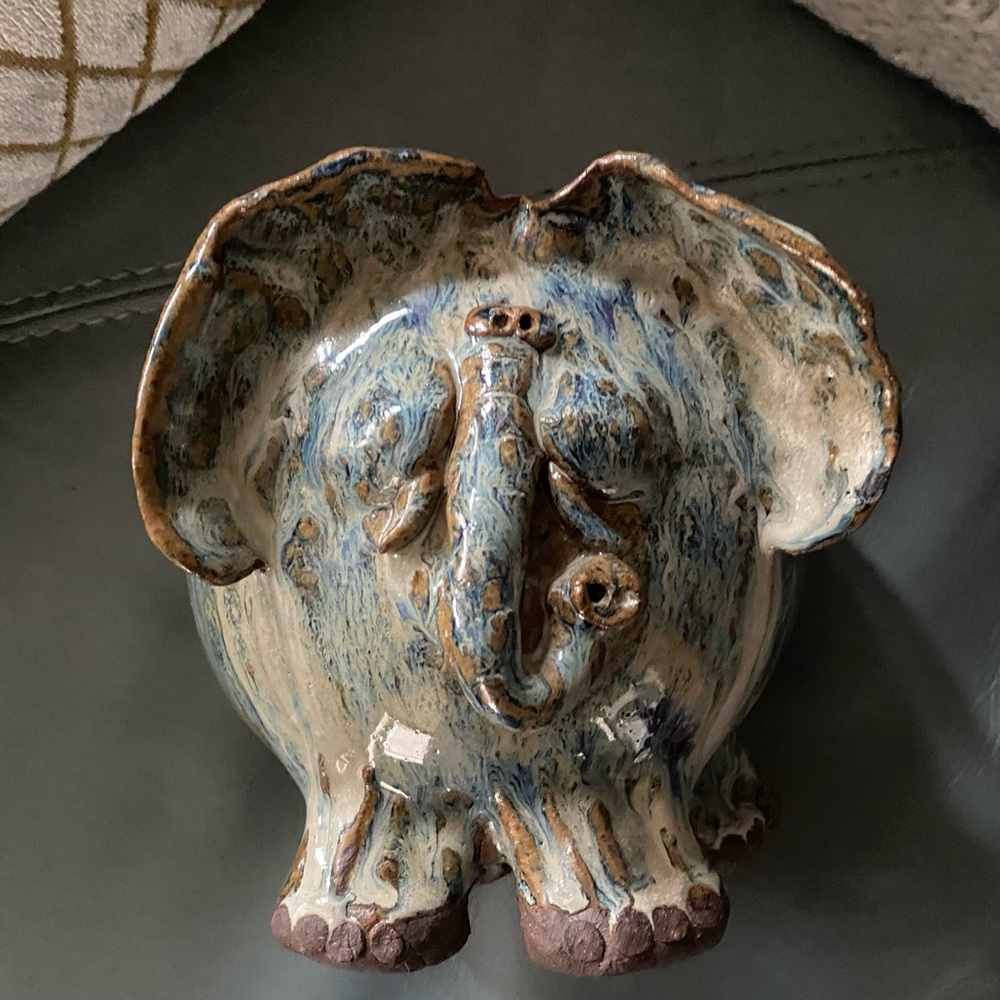 GORGEOUS Vintage 🐘ELEPHANT Drip GLAZE Hand Made Original POTTERY BANK